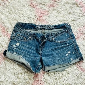 AEO blue destroyed denim short shorts